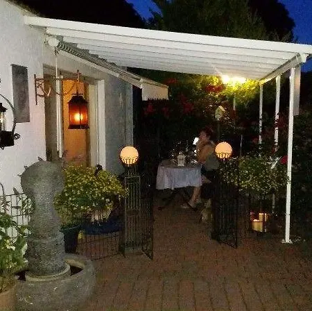 Sonnenhaus * Neuenkirchen (Schleswig-Holstein)